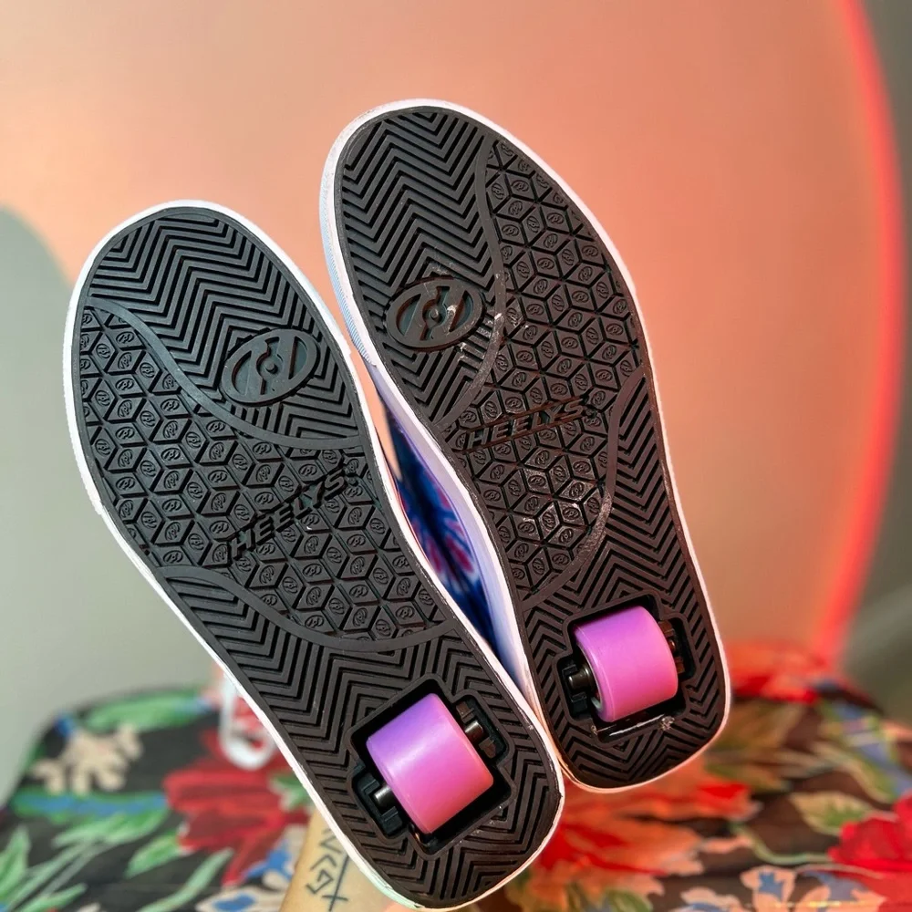 Heelys Multicolor Tie-Dye Shoes - Picture 3 of 4